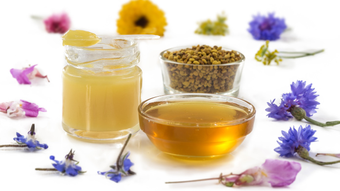 Royal jelly, honing, pollen en bloemen 